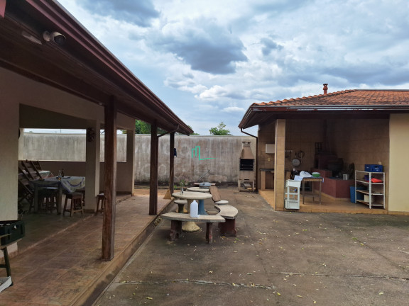 Imagem Casa com 4 Quartos à Venda, em Centro De Rifaina - Rifaina Imagem Casa com 4 Quartos à Venda, em Centro De Rifaina - Rifaina