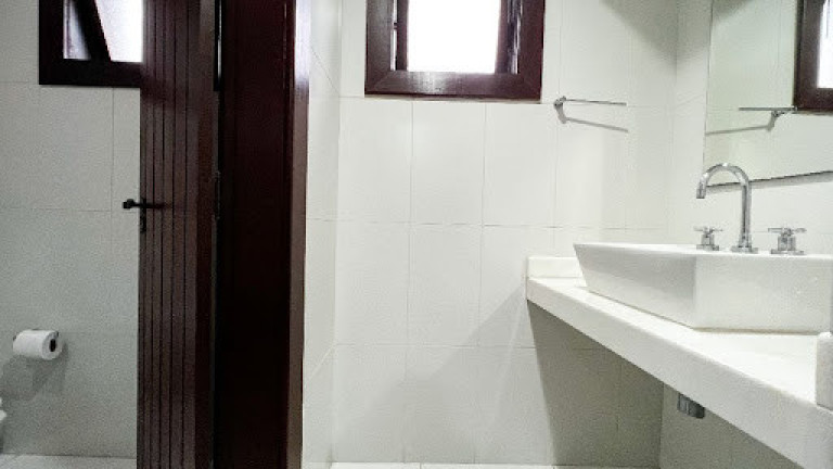 Imagem Casa com 4 Quartos à Venda, 310 m² em Praia João Fernandes - Armação Dos Búzios