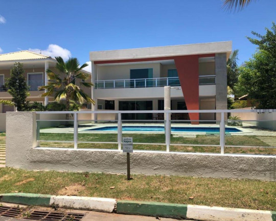 Imagem Casa com 6 Quartos à Venda, 900 m² em Guarajuba - Camaçari