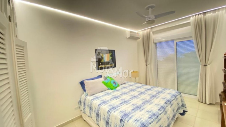 Imagem Apartamento com 3 Quartos à Venda, 215 m² em Pitangueiras - Guarujá