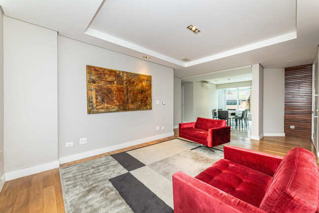 Imagem Casa com 3 Quartos à Venda, 451 m² em Mossunguê - Curitiba Imagem Casa com 3 Quartos à Venda, 451 m² em Mossunguê - Curitiba