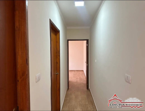 Imagem Casa com 2 Quartos à Venda, 70 m² em Parque Santo Antônio - Jacareí Imagem Casa com 2 Quartos à Venda, 70 m² em Parque Santo Antônio - Jacareí
