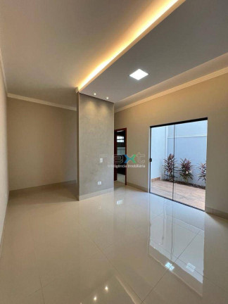 Imagem Casa com 3 Quartos à Venda, 134 m² em Maria Aparecida Pedrossian - Campo Grande Imagem Casa com 3 Quartos à Venda, 134 m² em Maria Aparecida Pedrossian - Campo Grande