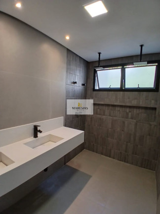 Imagem Casa com 5 Quartos à Venda, 176 m² em Camburi - São Sebastião