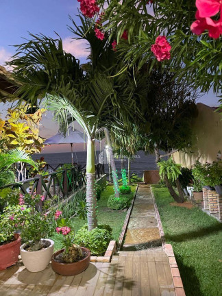 Imagem Casa com 4 Quartos à Venda, 253 m² em Coqueiro - Luis Correia