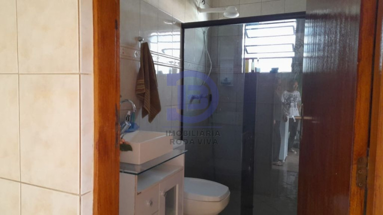 Imagem Sobrado com 3 Quartos à Venda, 261 m² em Vila Ré - São Paulo