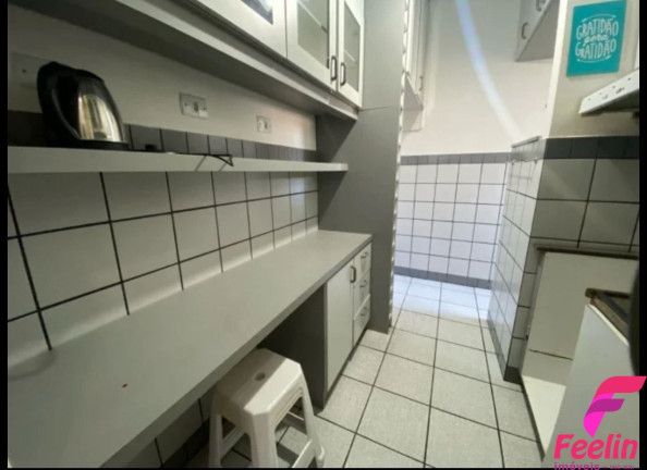 Imagem Apartamento com 2 Quartos à Venda, 64 m² em Centro - Florianópolis