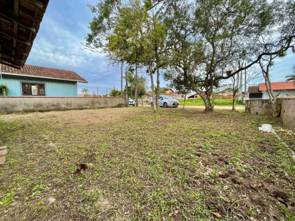 Imagem Casa com 2 Quartos à Venda, 66 m² em Costeira - Balneário Barra Do Sul Imagem Casa com 2 Quartos à Venda, 66 m² em Costeira - Balneário Barra Do Sul