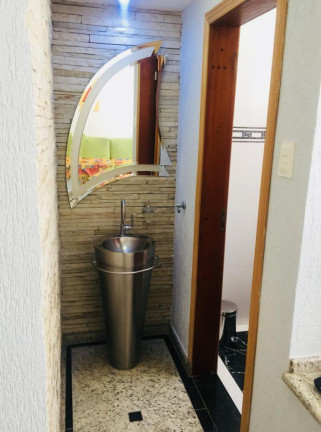 Imagem Casa com 3 Quartos à Venda, 470 m² em Vila Carrão - São Paulo
