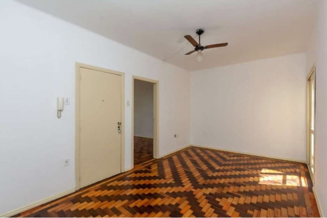 Imagem Apartamento com 3 Quartos à Venda, 75 m² em Centro Histórico - Porto Alegre