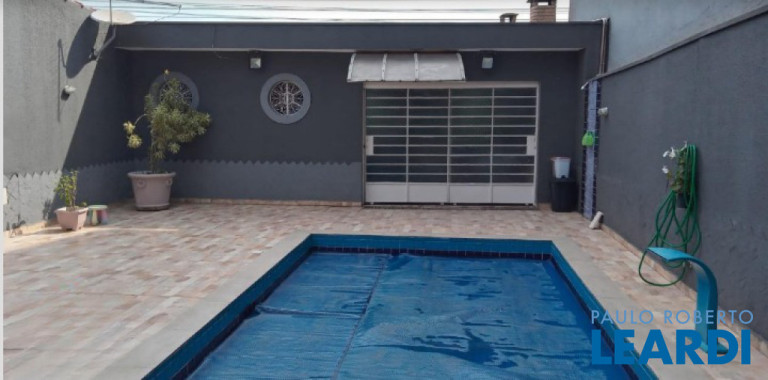 Imagem Sobrado com 3 Quartos à Venda, 294 m² em Vila Floresta - Santo André Imagem Sobrado com 3 Quartos à Venda, 294 m² em Vila Floresta - Santo André