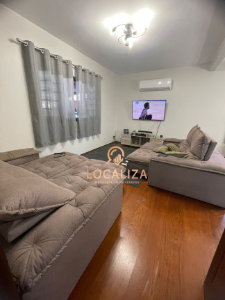 Casa com 4 Quartos à Venda, 245 m² em Jardim Das Indústrias - São José Dos Campos