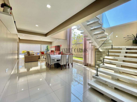 Imagem Casa de Condomínio com 4 Quartos à Venda, 316 m² em Paisagem Renoir - Cotia Imagem Casa de Condomínio com 4 Quartos à Venda, 316 m² em Paisagem Renoir - Cotia