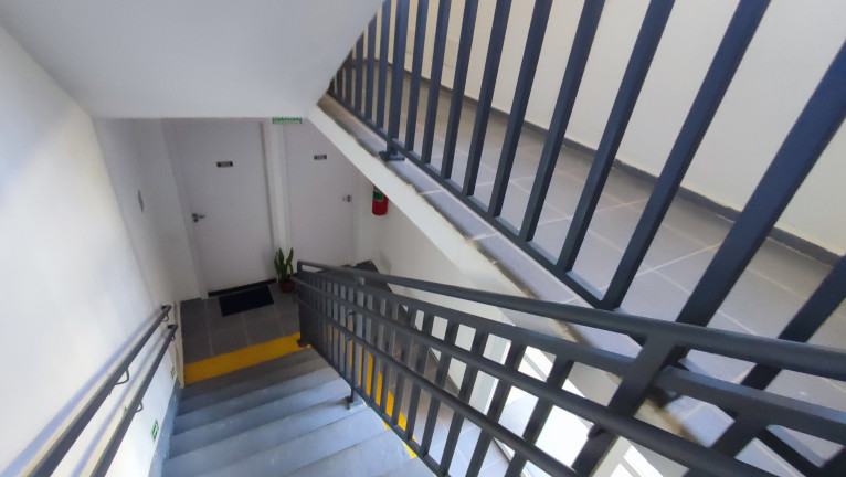 Imagem Apartamento com 2 Quartos à Venda, 42 m² em Cajazeiras De Abrantes (abrantes) - Camaçari