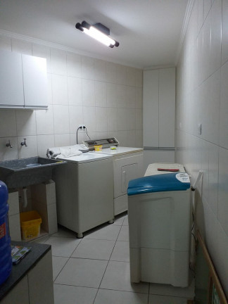 Imagem Sobrado com 3 Quartos à Venda, 259 m² em Parque Gerassi - Santo André Imagem Sobrado com 3 Quartos à Venda, 259 m² em Parque Gerassi - Santo André