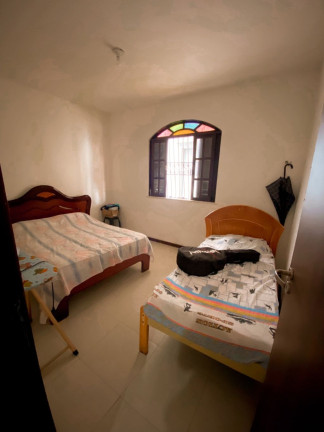 Imagem Casa com 4 Quartos à Venda, 450 m² em Stiep - Salvador Imagem Casa com 4 Quartos à Venda, 450 m² em Stiep - Salvador
