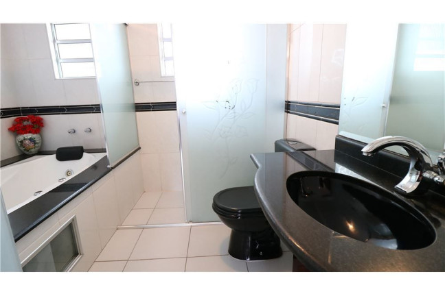Imagem Casa com 3 Quartos à Venda, 250 m² em Vila Sônia - São Paulo