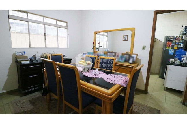 Imagem Casa com 5 Quartos à Venda, 200 m² em Morumbi - São Paulo Imagem Casa com 5 Quartos à Venda, 200 m² em Morumbi - São Paulo