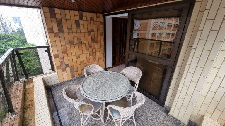 Imagem Apartamento com 3 Quartos à Venda, 130 m² em Pitangueiras - Guarujá Imagem Apartamento com 3 Quartos à Venda, 130 m² em Pitangueiras - Guarujá