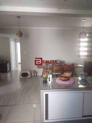 Imagem Apartamento com 3 Quartos à Venda, 121 m² em Centro - Florianópolis Imagem Apartamento com 3 Quartos à Venda, 121 m² em Centro - Florianópolis