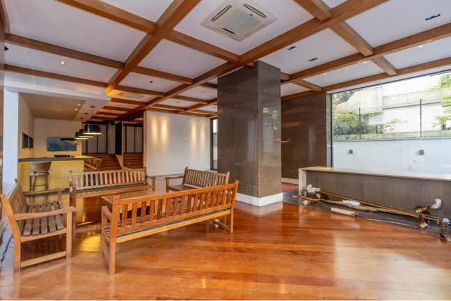 Apartamento com 5 Quartos à Venda, 310 m² em Santa Cecília - São Paulo