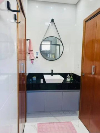 Imagem Casa à Venda, em Sorocaba Imagem Casa à Venda, em Sorocaba