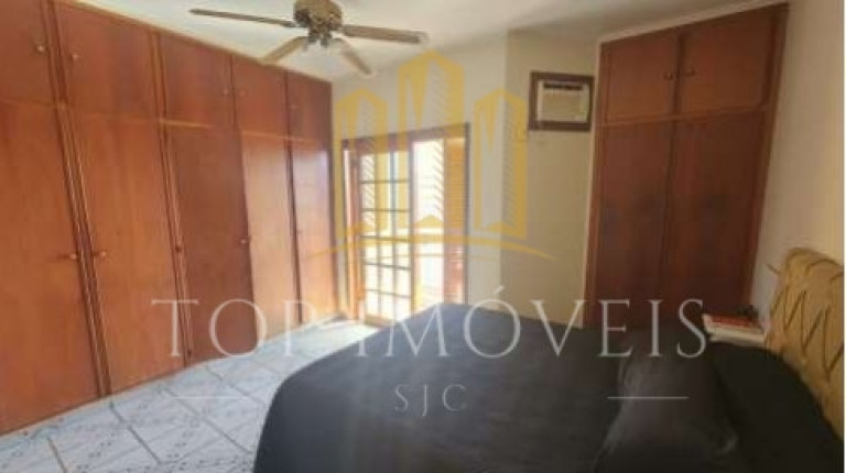 Imagem Casa com 3 Quartos à Venda, 250 m² em Vila Tiberio - Ribeirão Preto