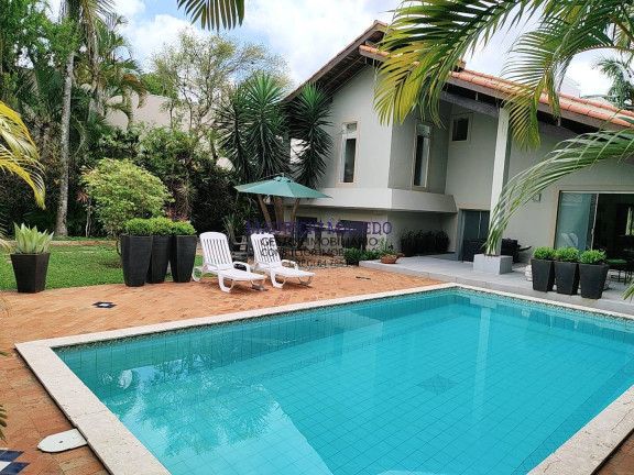 Casa com 4 Quartos para Alugar, 720 m² em Alphaville Residencial Dois - Barueri