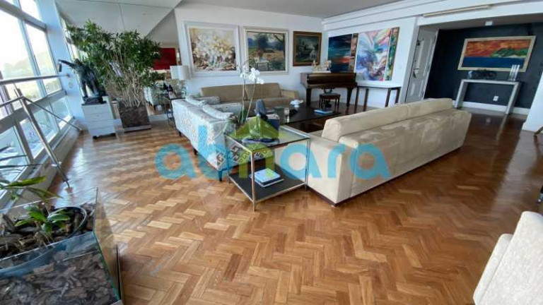 Imagem Apartamento com 4 Quartos à Venda, 340 m² em Copacabana - Rio De Janeiro Imagem Apartamento com 4 Quartos à Venda, 340 m² em Copacabana - Rio De Janeiro