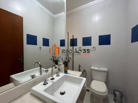 Imagem Casa com 3 Quartos à Venda, 220 m² em Jardim Centenário - Poços De Caldas Imagem Casa com 3 Quartos à Venda, 220 m² em Jardim Centenário - Poços De Caldas