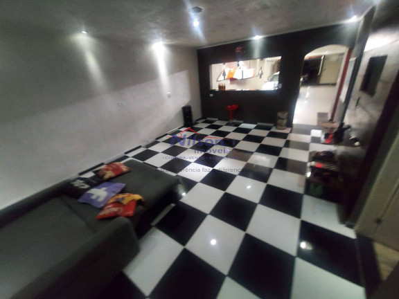 Imagem Casa com 4 Quartos à Venda, 300 m² em Vila Rosália - Guarulhos