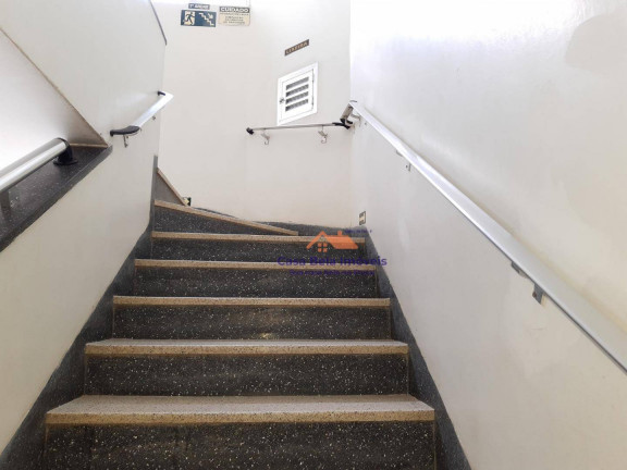 Imagem Kitnet com 1 Quarto à Venda, 30 m² em Boqueirão - Praia Grande