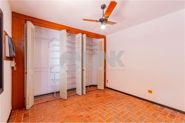 Imagem Imóvel com 3 Quartos à Venda, 166 m² em Petrópolis - Porto Alegre
