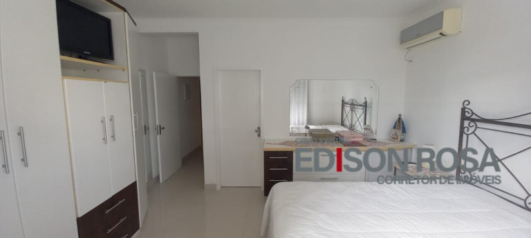 Imagem Casa com 3 Quartos à Venda, 139 m² em Ipiranga - São José