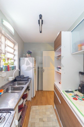 Imagem Apartamento com 2 Quartos à Venda, 60 m² em Santana - Porto Alegre Imagem Apartamento com 2 Quartos à Venda, 60 m² em Santana - Porto Alegre