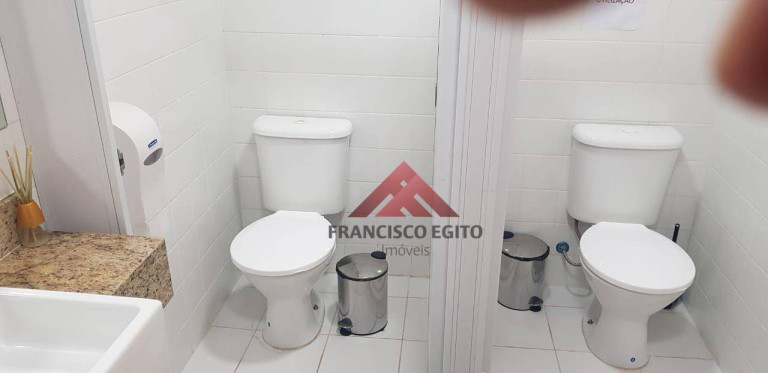 Imagem Sala Comercial à Venda, 320 m² em Centro - Niterói Imagem Sala Comercial à Venda, 320 m² em Centro - Niterói