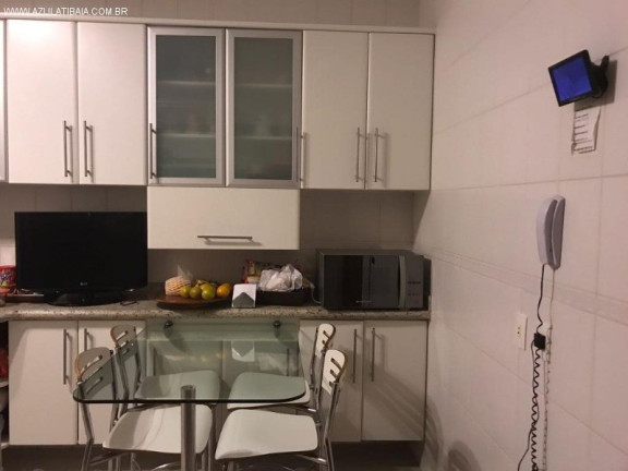 Imagem Casa com 4 Quartos à Venda, 260 m² em Condominio Sao Felipe - Atibaia