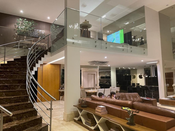 Imóvel com 4 Quartos à Venda, 2.000 m² em Park Way - Brasília
