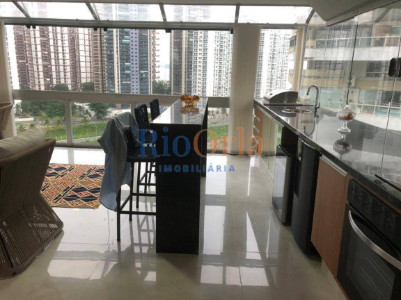 Imagem Apartamento com 3 Quartos à Venda, 230 m² em Barra Da Tijuca - Rio De Janeiro