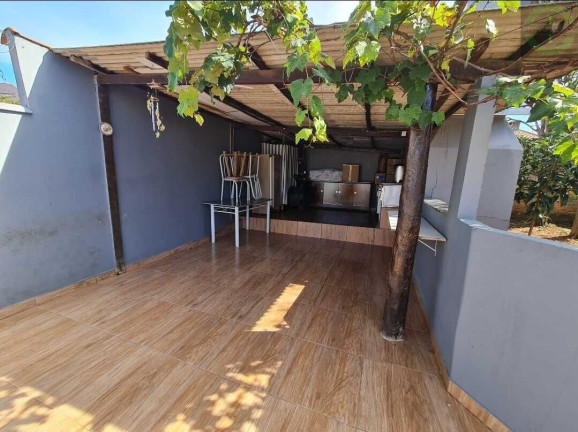 Imagem Casa com 3 Quartos à Venda, 130 m² em Oficinas - Ponta Grossa
