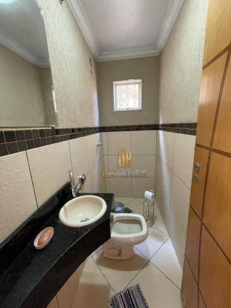 Imagem Casa com 3 Quartos à Venda, 240 m² em Condomínio Rio Formoso - Goiânia