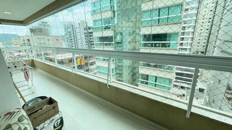 Imagem Apartamento com 3 Quartos à Venda, 140 m² em Meia Praia - Itapema