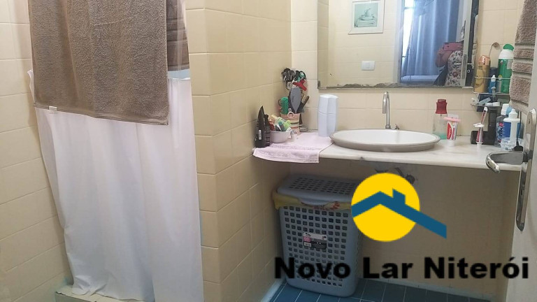 Imagem Apartamento com 4 Quartos à Venda, 135 m² em Icaraí - Niterói