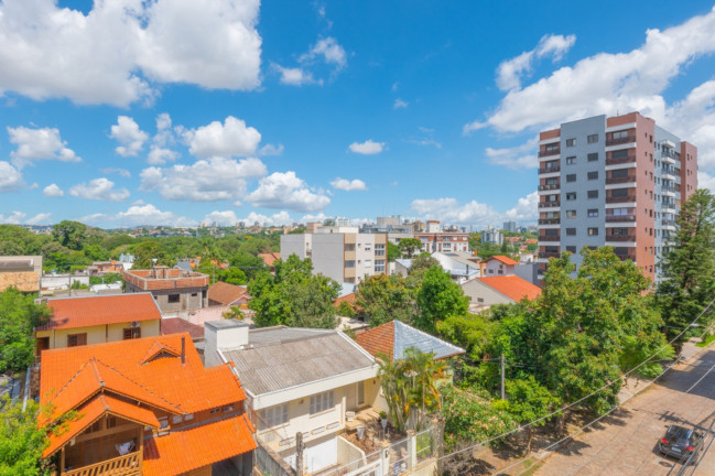 Imagem Imóvel com 1 Quarto à Venda, 54 m² em Passo Da Areia - Porto Alegre Imagem Imóvel com 1 Quarto à Venda, 54 m² em Passo Da Areia - Porto Alegre