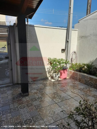 Casa com 2 Quartos à Venda, 74 m² em Vila Sao Geraldo - Taubaté