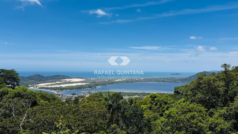 Casa com 4 Quartos à Venda, 470 m² em Lagoa Da Conceição - Florianópolis