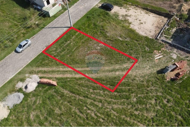 Terreno à Venda, 216 m² em Centro - Maricá