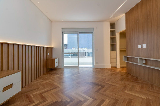 Imagem Imóvel com 3 Quartos à Venda, 289 m² em Higienópolis - São Paulo Imagem Imóvel com 3 Quartos à Venda, 289 m² em Higienópolis - São Paulo
