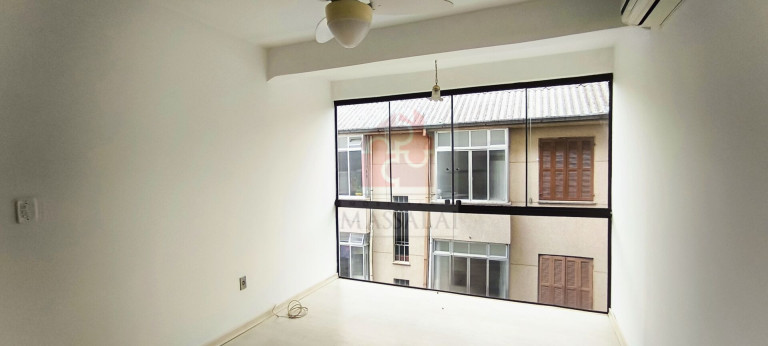 Apartamento com 3 Quartos à Venda, 82 m² em Azenha - Porto Alegre