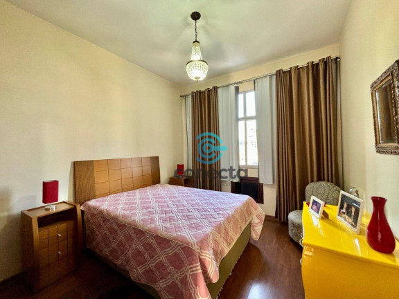 Imagem Apartamento com 4 Quartos à Venda, 145 m² em Icaraí - Niterói